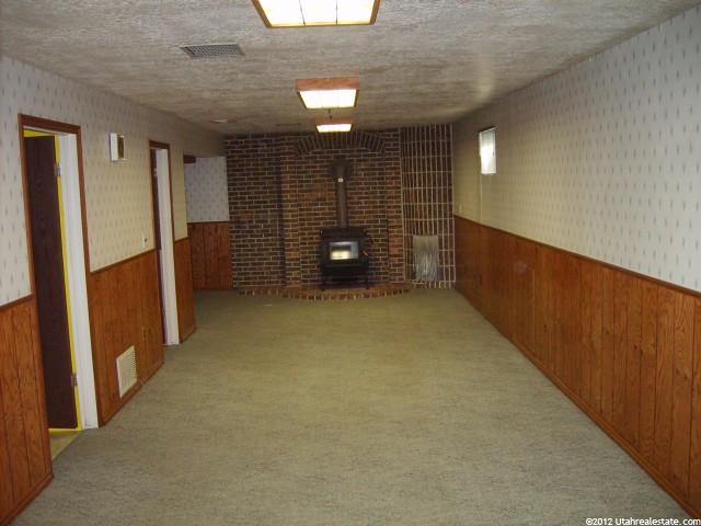 945 S 1350 W, Clearfield, UT 84015 — photo 11