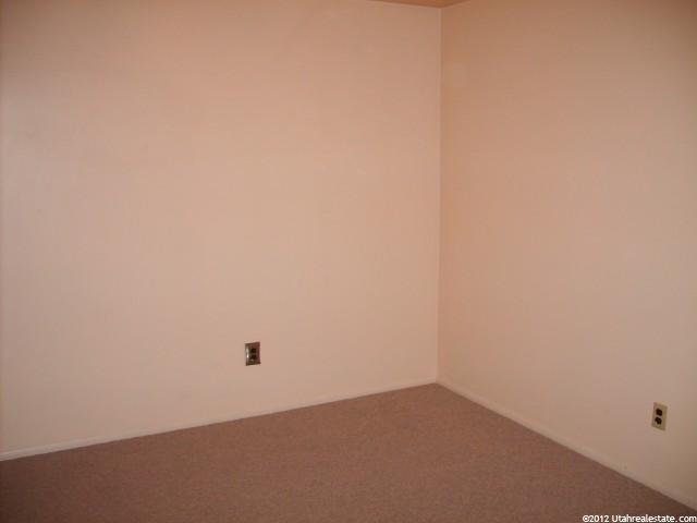 945 S 1350 W, Clearfield, UT 84015 — photo 8