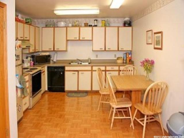 948 N 50 E #208, Provo, UT 84604 — photo 5
