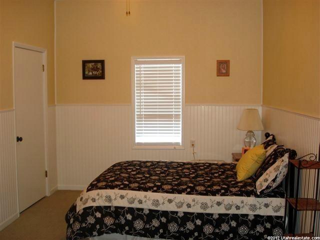 443 E Center St, Logan, UT 84321 — photo 9