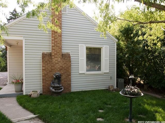 1105 S State St, Clearfield, UT 84015 — photo 2