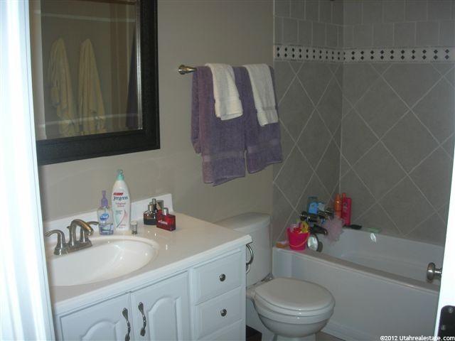 88 W 50 S #G3, Centerville, UT 84014 — photo 4