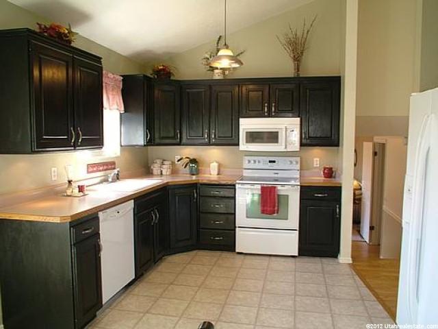 576 E 1475 S, Kaysville, UT 84037 — photo 3