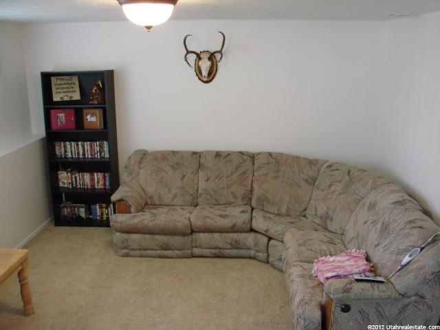 5702 S 4050 W, Roy, UT 84067 — photo 9