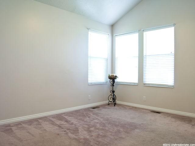 416 S 755 E, Layton, UT 84041 — photo 8