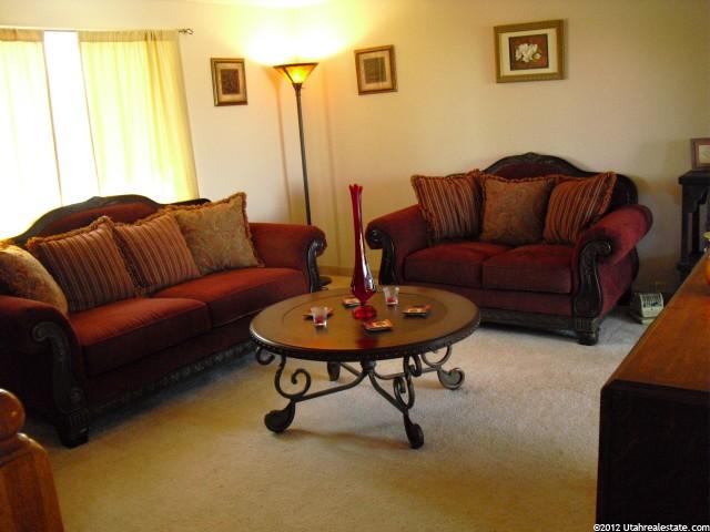 915 E 2850 S, Naples, UT 84078 — photo 2