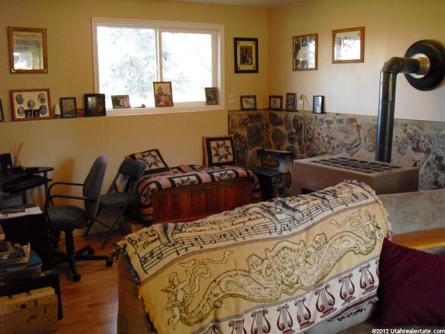 915 E 2850 S, Naples, UT 84078 — photo 9