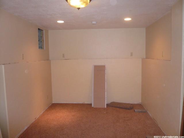 324 E 700 S, River Heights, UT 84321 — photo 8