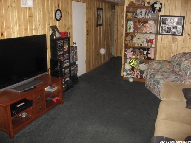 1999 N 450 W, Sunset, UT 84015 — photo 9