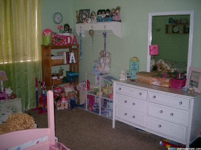 5330 S 2700 W, Roy, UT 84067 — photo 7