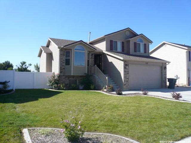 535 E Canyon View Dr, Ogden, UT 84404 — photo 3