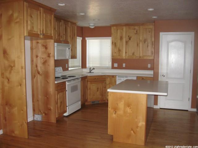 1766 W 2575 S, Syracuse, UT 84075 — photo 6