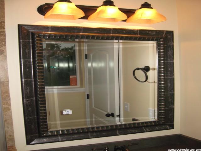 9901 Tulip Dr, Sandy, UT 84094 — photo 3