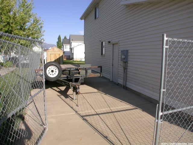 5596 S 4225 W, Roy, UT 84067 — photo 3