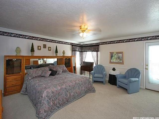 11516 Cherry Hill Dr, Sandy, UT 84094 — photo 12
