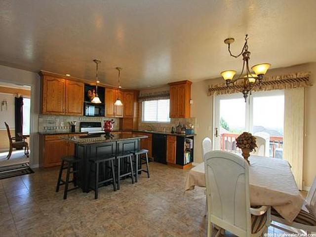 11516 Cherry Hill Dr, Sandy, UT 84094 — photo 9