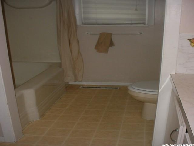 222 W Gordon Ave, Layton, UT 84041 — photo 8