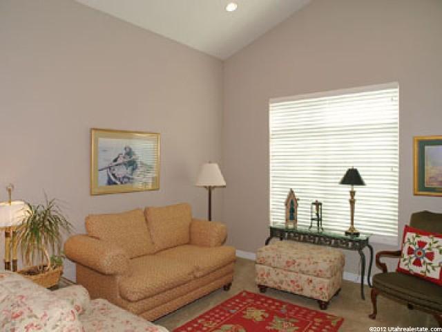 989 E Majesty Cir, Sandy, UT 84094 — photo 3