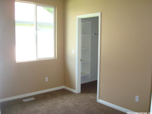 61 W 650 N, Centerville, UT 84014 — photo 10