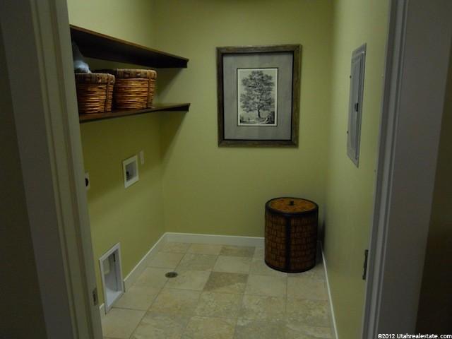 255 W 662 N, Centerville, UT 84014 — photo 5