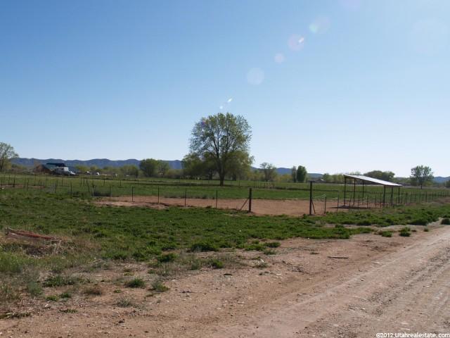 2444 E 2775 S, Vernal, UT 84078 — photo 4