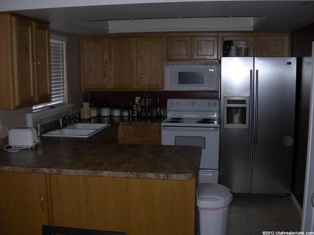 545 N Owen Ave, Layton, UT 84041 — photo 3