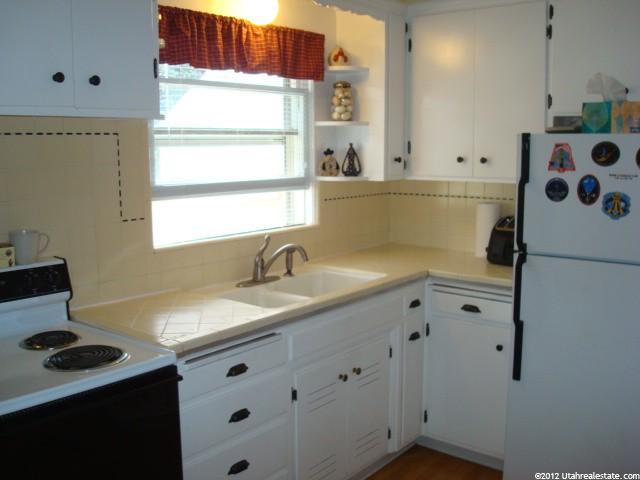 417 N 100 E, Tremonton, UT 84337 — photo 4