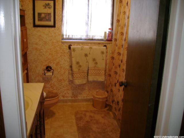 490 W 500 S, Vernal, UT 84078 — photo 7