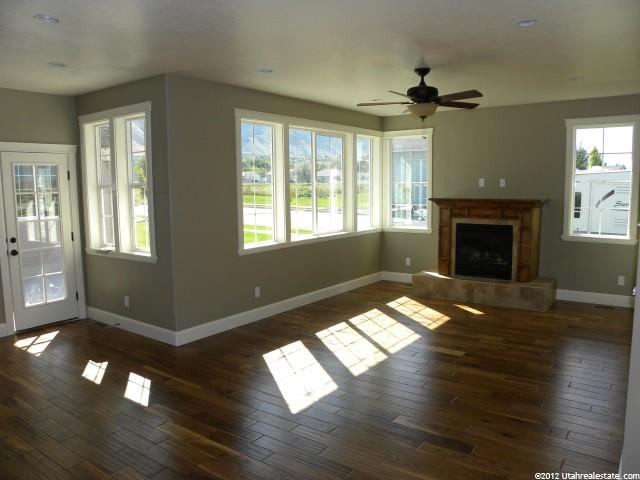 452 Hawthorne Dr, Providence, UT 84332 — photo 5