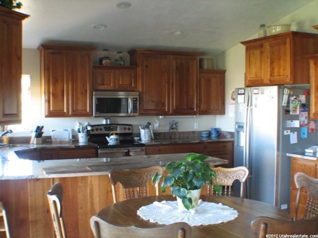 1410 S 25 E, Perry, UT 84302 — photo 4