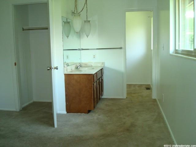 5154 S 300 E, Washington Terrace, UT 84405 — photo 5