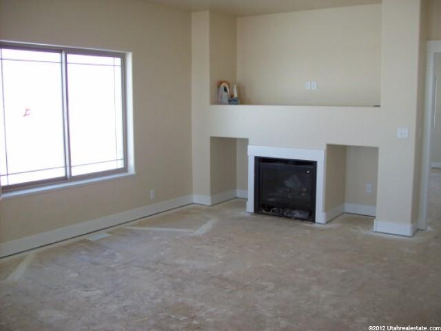 21 E 1700 S, Roosevelt, UT 84066 — photo 3