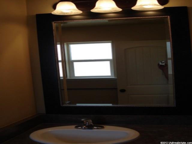 724 W 2280 S, Nibley, UT 84321 — photo 7