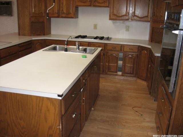 261 S Main St, Malad City, ID 83252 — photo 2