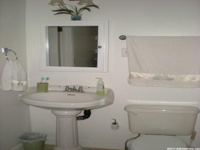 2415 W 5500 S, Roy, UT 84067 — photo 8