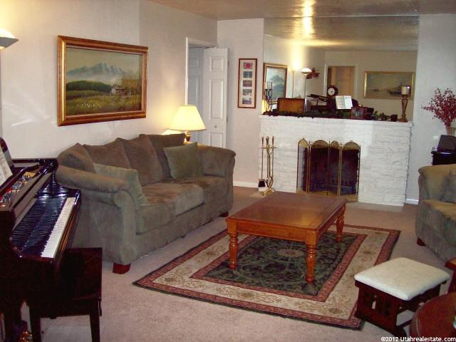 31 E Wicker Ln, Bountiful, UT 84010 — photo 2