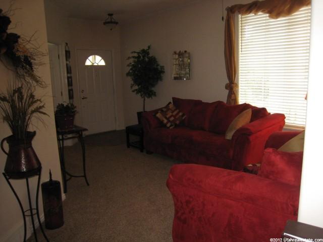 9052 Enchanted Oak Ln, Sandy, UT 84094 — photo 2