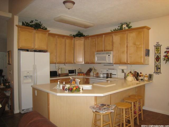 9052 Enchanted Oak Ln, Sandy, UT 84094 — photo 5