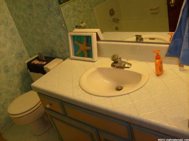 620 S 400 E, Kaysville, UT 84037 — photo 6