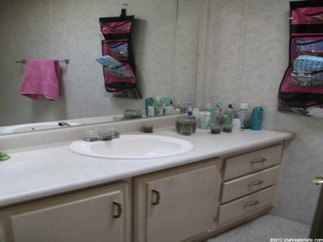 725 N 2550 E, Ballard, UT 84066 — photo 7