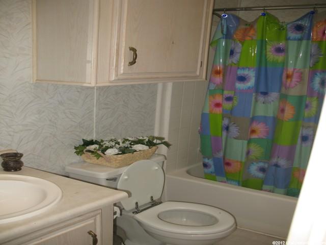 725 N 2550 E, Ballard, UT 84066 — photo 8