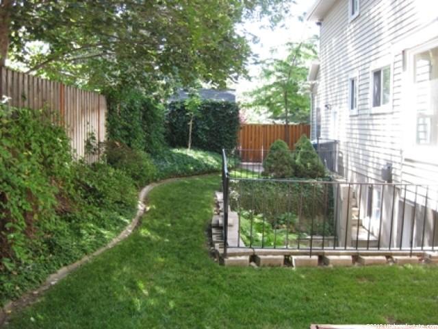 2479 E Glacier View Dr, Sandy, UT 84092 — photo 10
