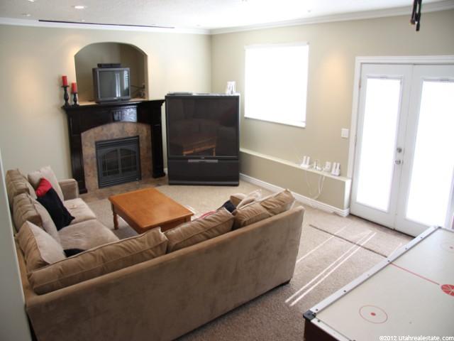 424 S 1250 E, Layton, UT 84041 — photo 8