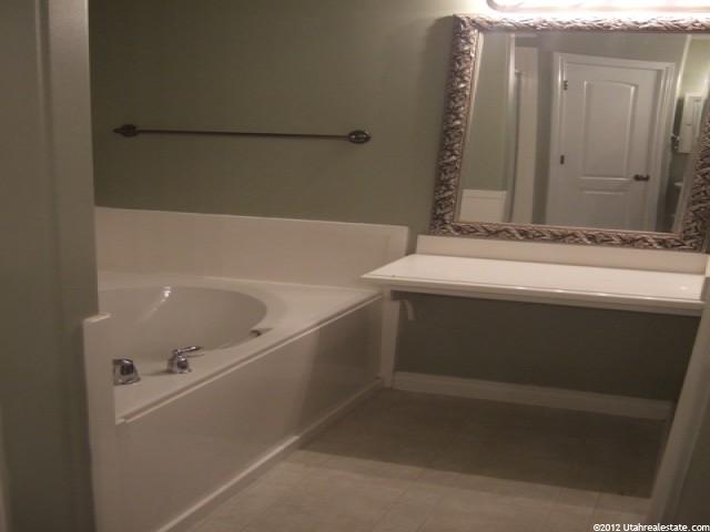 1917 S 2465 W, Syracuse, UT 84075 — photo 10