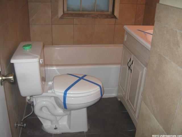2209 S Van Buren Ave E, Ogden, UT 84401 — photo 4