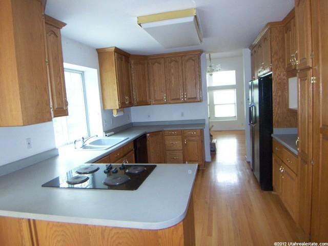 11585 S 1700 E, Sandy, UT 84092 — photo 3