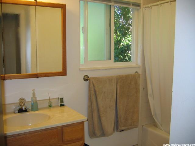 1454 S 35 E, Farmington, UT 84025 — photo 9