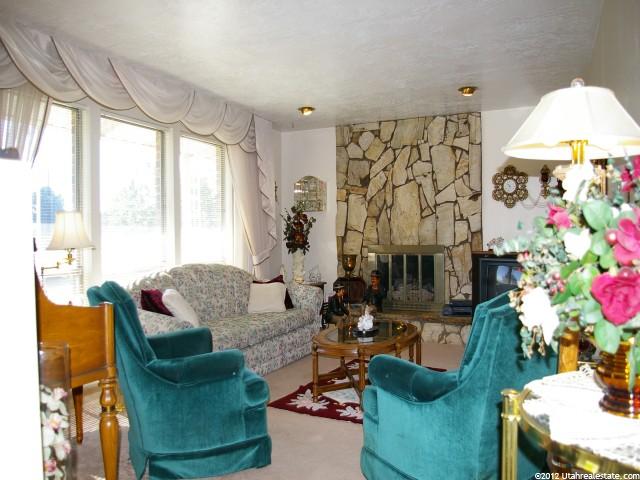 5147 S 3550 W, Roy, UT 84067 — photo 2