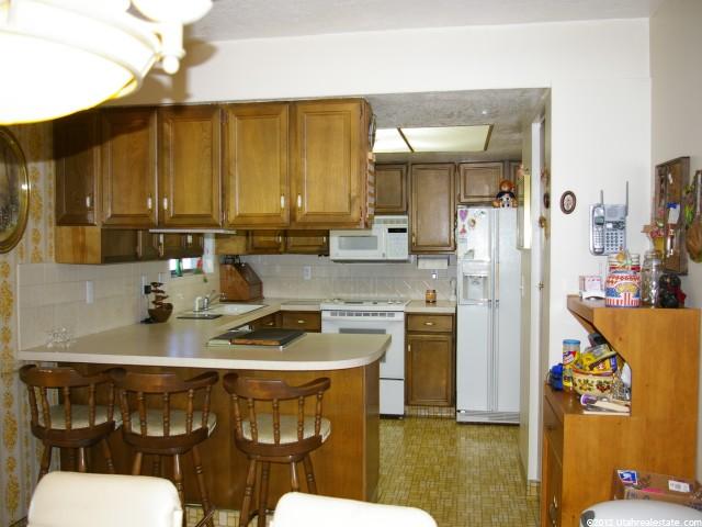 5147 S 3550 W, Roy, UT 84067 — photo 4