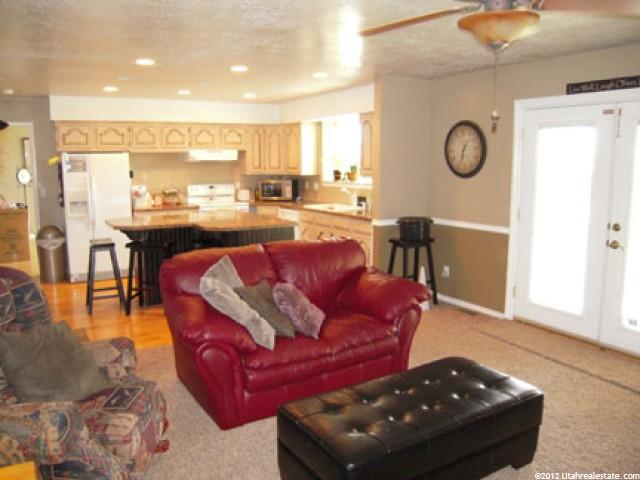 1079 E 5950 S, South Ogden, UT 84405 — photo 8